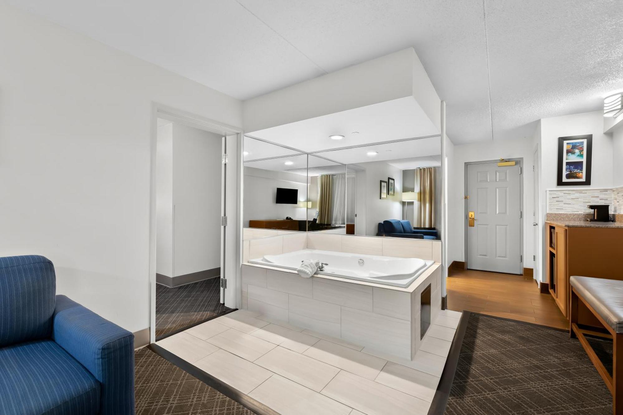 Comfort Inn & Suites Nashville Near Tanger Outlets I-24 Antioch Dış mekan fotoğraf